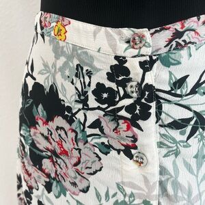 TopShop | Floral Midi Button Down Summer Skirt | Rayon| Size 6